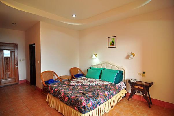Baan Karon Hill Phuket Resort Exterior photo
